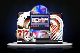 Antarmuka Platform komedi4d menampilkan sportsbook dan casino online